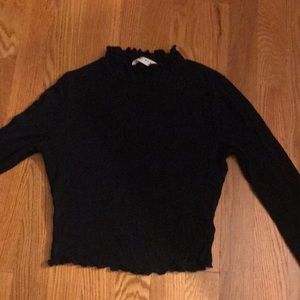 Blue bush ribbed shirt with lettuce trim